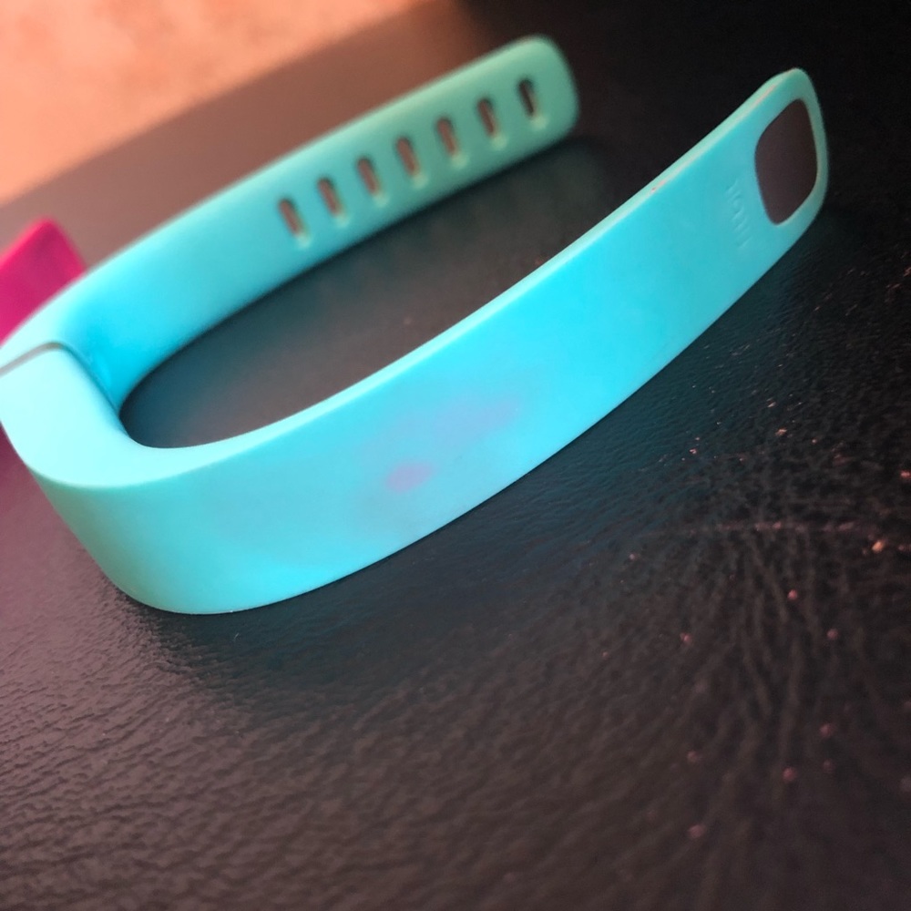 Fitbit flex bands - Picture 3 of 3
